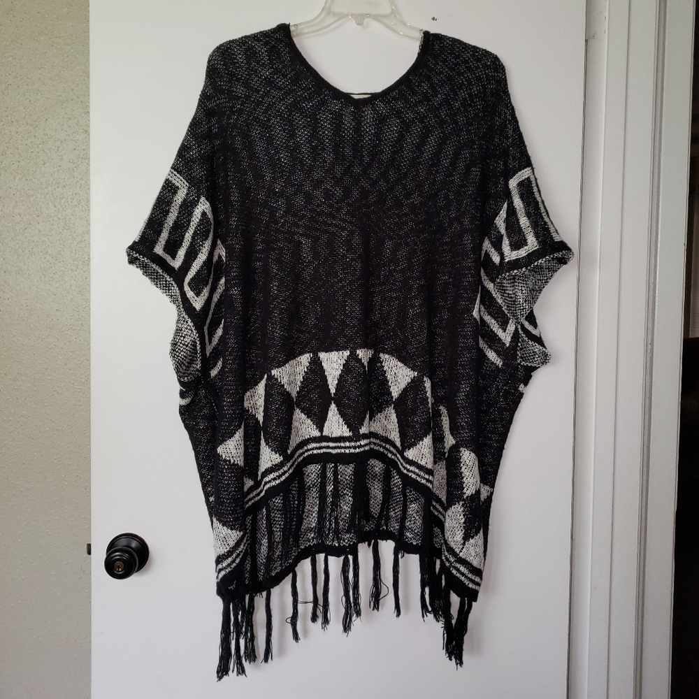 PPLA Clothing Poncho